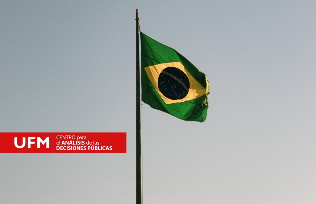 waving-brazil-flag-2080028